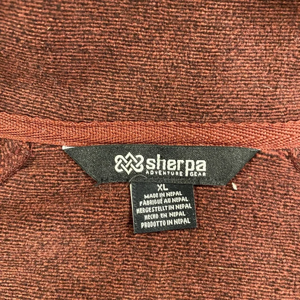 Sherpa Adventure Gear Pullover Womens XL Burgundy 1/4 Zip Fleece Thumbholes